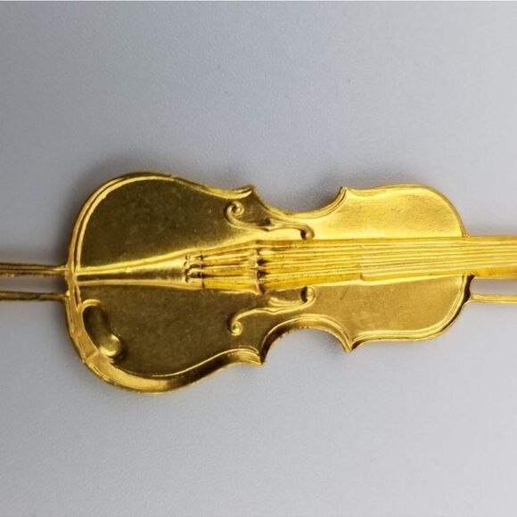 Gold brushed violin brooch - Picture 2 of 2